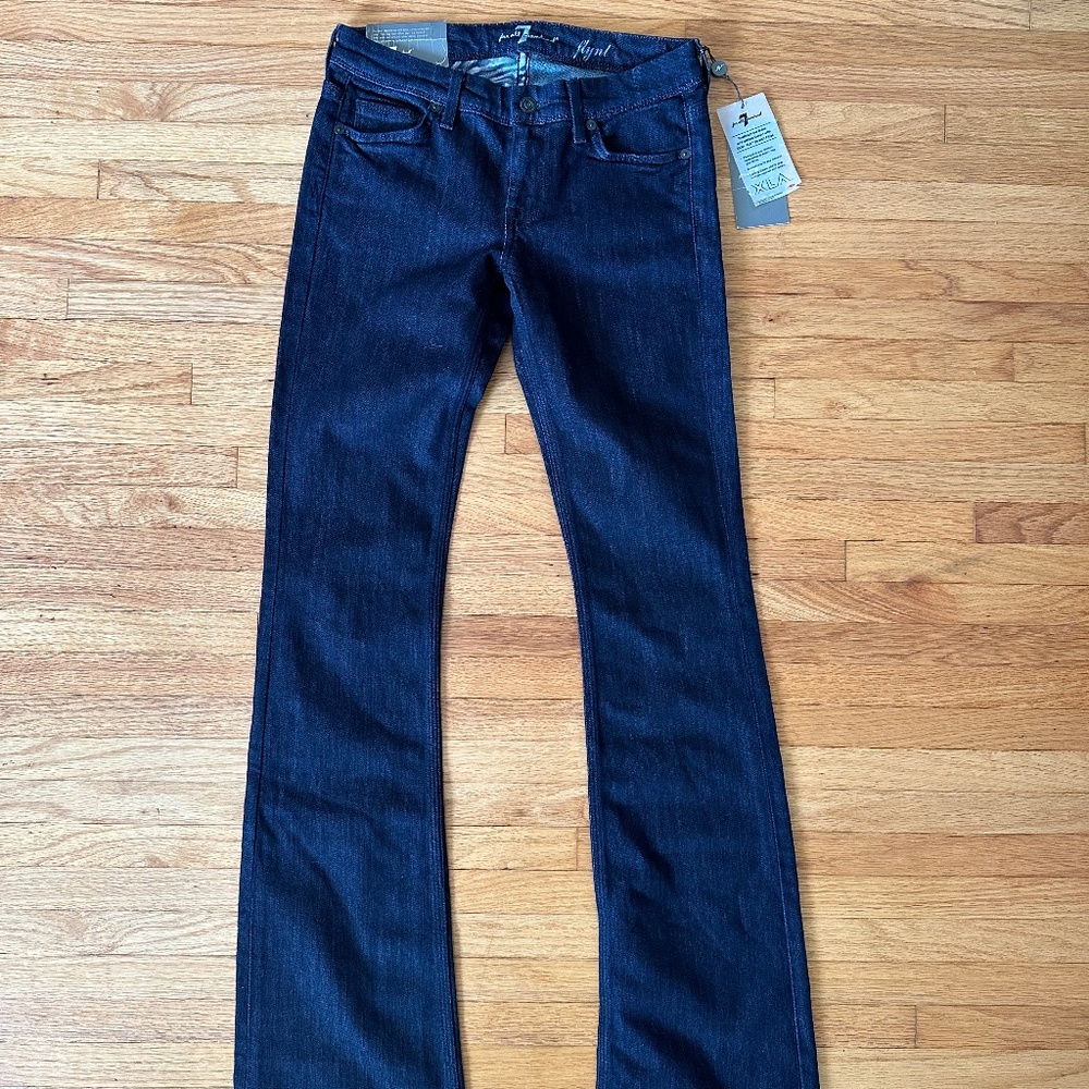 7 FOR ALL MANKIND SLIM BOOTCUT JEANS, NWT